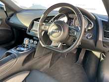 AUDI R8 4.2 FSI V8 Coupe 2dr Petrol S Tronic quattro Euro 5 (430 ps)