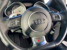 AUDI R8 4.2 FSI V8 Coupe 2dr Petrol S Tronic quattro Euro 5 (430 ps)