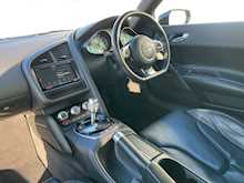 AUDI R8 4.2 FSI V8 Coupe 2dr Petrol S Tronic quattro Euro 5 (430 ps)