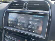 Jaguar F-PACE 2.0 P300 300 Sport SUV 5dr Petrol Auto AWD Euro 6 (s/s) (300 ps)