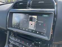 Jaguar F-PACE 2.0 P300 300 Sport SUV 5dr Petrol Auto AWD Euro 6 (s/s) (300 ps)