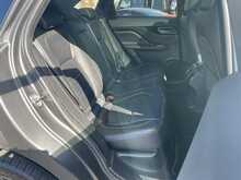 Jaguar F-PACE 2.0 P300 300 Sport SUV 5dr Petrol Auto AWD Euro 6 (s/s) (300 ps)
