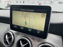 Mercedes-Benz 2.1 GLA200d AMG Line (Premium Plus) SUV 5dr Diesel Manual Euro 6 (s/s)