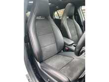 Mercedes-Benz 2.1 GLA200d AMG Line (Premium Plus) SUV 5dr Diesel Manual Euro 6 (s/s)