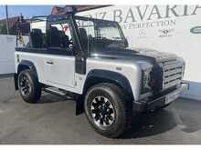 Land Rover Defender 90 2.2 TDCi XS SUV Double Cab 3dr Diesel Manual 4WD SWB Euro 5 (122 ps)