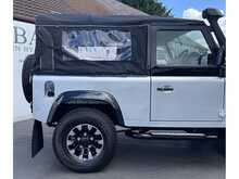 Land Rover Defender 90 2.2 TDCi XS SUV Double Cab 3dr Diesel Manual 4WD SWB Euro 5 (122 ps)