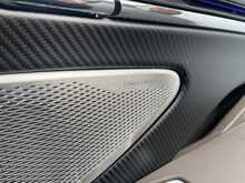 Aston Martin DB12 4.0 V8 Coupe 2dr Petrol Auto Euro 6 (s/s) (680 ps)