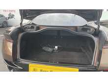 Aston Martin DB12 4.0 V8 Coupe 2dr Petrol Auto Euro 6 (s/s) (680 ps)