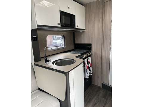 Swift Kon-Tiki 894 2.2 Van Conversion Automatic Diesel