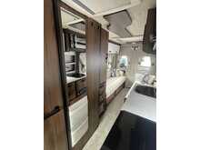 Peugeot Boxer Professional - Luxury Premier Motorhome