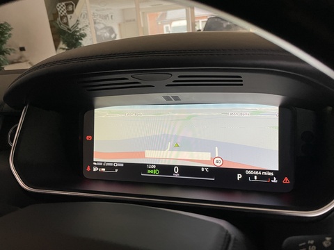 4.4 SD V8 Autobiography SUV 5dr Diesel Auto 4WD Euro 6 (s/s) LWB (339 ps)