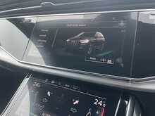 Audi Q7 TDI V6 50 S line