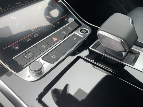 3.0 TDI V6 50 S line SUV 5dr Diesel Tiptronic quattro Euro 6 (s/s) (286 ps)