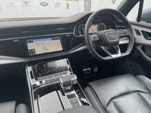 Audi Q7 TDI V6 50 S line