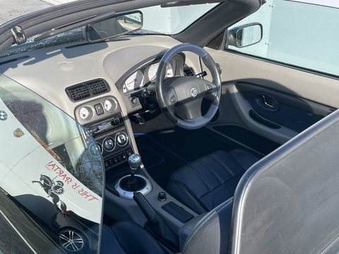 1.8 Convertible 2dr Petrol Manual (189 g/km, 134 bhp)