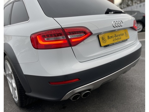 2.0 TDI Sport Estate 5dr Diesel S Tronic quattro Euro 5 (s/s) (177 ps)