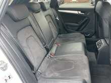 Audi A4 Allroad 2.0 TDI Sport Estate 5dr Diesel S Tronic quattro Euro 5 (s/s) (177 ps)