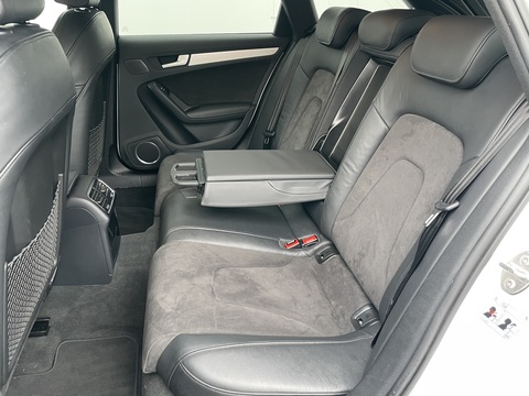 2.0 TDI Sport Estate 5dr Diesel S Tronic quattro Euro 5 (s/s) (177 ps)