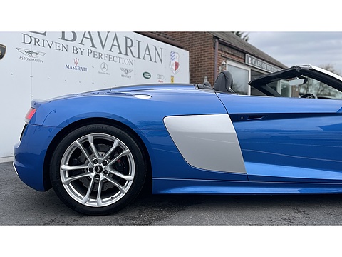 5.2 FSI V10 Spyder 2dr Petrol S Tronic quattro Euro 6 (s/s) (540 ps)