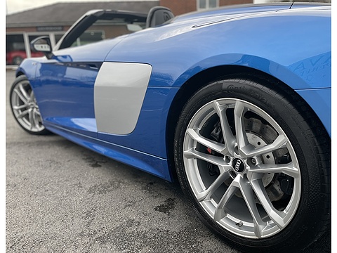 5.2 FSI V10 Spyder 2dr Petrol S Tronic quattro Euro 6 (s/s) (540 ps)