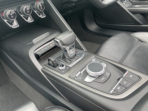 5.2 FSI V10 Spyder 2dr Petrol S Tronic quattro Euro 6 (s/s) (540 ps)