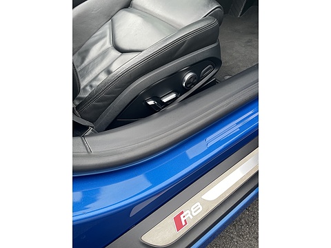 5.2 FSI V10 Spyder 2dr Petrol S Tronic quattro Euro 6 (s/s) (540 ps)