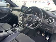 Mercedes-Benz 1.5 A180d AMG Line Hatchback 5dr Diesel Manual Euro 6 (s/s) (109 ps)
