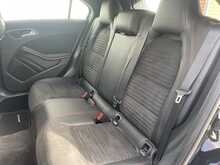 Mercedes-Benz 1.5 A180d AMG Line Hatchback 5dr Diesel Manual Euro 6 (s/s) (109 ps)