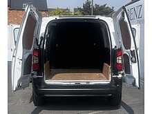Peugeot Partner 1.5 BlueHDi 1000 Professional Standard Panel Van 5dr Diesel Manual SWB Euro 6 (s/s) (100 bhp)