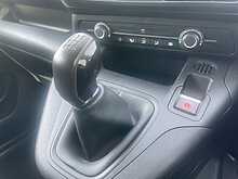 Peugeot Partner 1.5 BlueHDi 1000 Professional Standard Panel Van 5dr Diesel Manual SWB Euro 6 (s/s) (100 bhp)