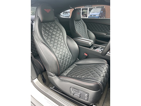 4.0 V8 GT S Coupe 2dr Petrol Auto 4WD Euro 6 (528 ps)