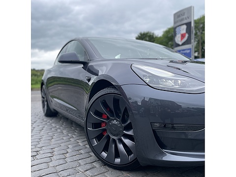 (Dual Motor) Performance Saloon 4dr Electric Auto 4WDE (Performance Upgrade) (449 bhp)