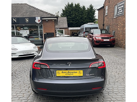 (Dual Motor) Performance Saloon 4dr Electric Auto 4WDE (Performance Upgrade) (449 bhp)