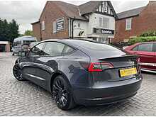 Tesla Model 3 Performance