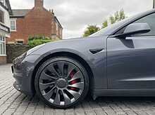 Tesla Model 3 Performance