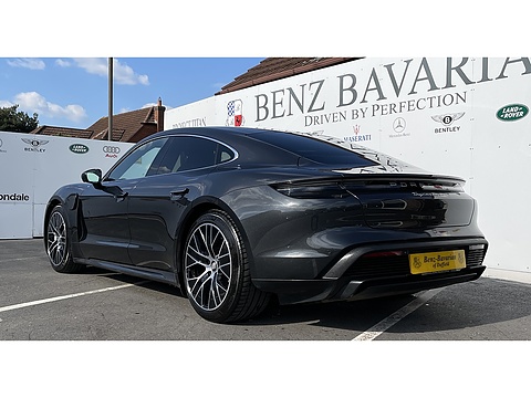 Performance Plus Turbo Saloon 0.0 Automatic Electric