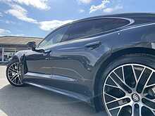 Porsche Taycan Performance Plus Turbo