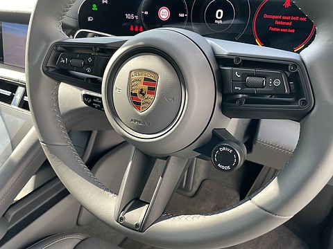 Performance Plus Turbo Saloon 0.0 Automatic Electric