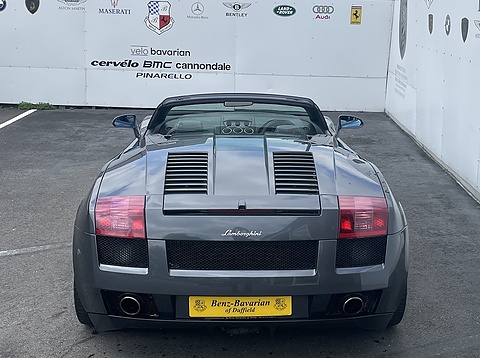 5.0 V10 Spyder 2dr Petrol EGear 4WD Euro 4 (520 ps)