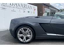 Lamborghini Gallardo 5.0 V10 Spyder 2dr Petrol EGear 4WD Euro 4 (520 ps)