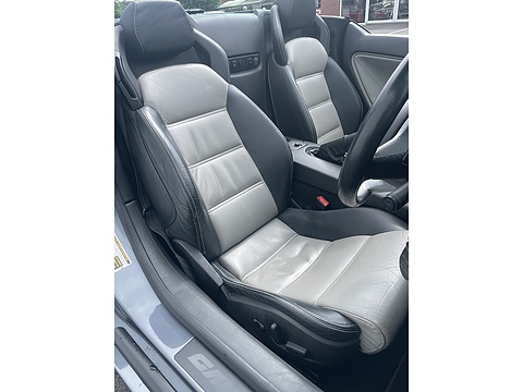 5.0 V10 Spyder 2dr Petrol EGear 4WD Euro 4 (520 ps)