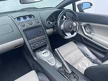 Lamborghini Gallardo 5.0 V10 Spyder 2dr Petrol EGear 4WD Euro 4 (520 ps)
