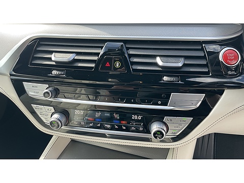 4.4i V8 Competition Saloon 4dr Petrol Steptronic xDrive Euro 6 (s/s) (625 ps)