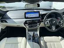 BMW M5 4.4i V8 Competition Saloon 4dr Petrol Steptronic xDrive Euro 6 (s/s) (625 ps)