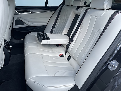 4.4i V8 Competition Saloon 4dr Petrol Steptronic xDrive Euro 6 (s/s) (625 ps)