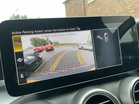 2.0 C220d AMG Line (Premium) Saloon 4dr Diesel G-Tronic+ Euro 6 (s/s) (194 ps)