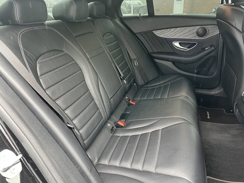 2.0 C220d AMG Line (Premium) Saloon 4dr Diesel G-Tronic+ Euro 6 (s/s) (194 ps)