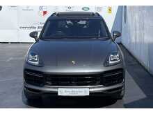 Porsche Cayenne 4.0 V8 E-Hybrid 14.1kWh Turbo S SUV 5dr Petrol Plug-in Hybrid TiptronicS 4WD Euro 6 (s/s) (680 ps)