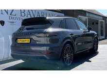 Porsche Cayenne 4.0 V8 E-Hybrid 14.1kWh Turbo S SUV 5dr Petrol Plug-in Hybrid TiptronicS 4WD Euro 6 (s/s) (680 ps)