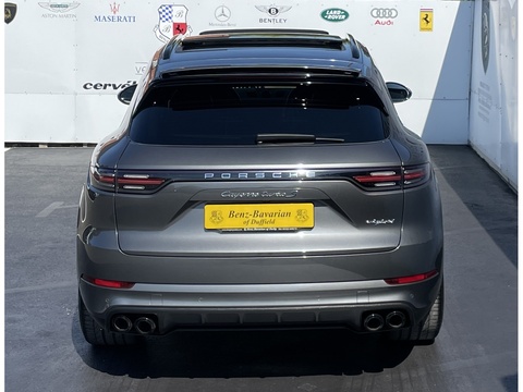 4.0 V8 E-Hybrid 14.1kWh Turbo S SUV 5dr Petrol Plug-in Hybrid TiptronicS 4WD Euro 6 (s/s) (680 ps)